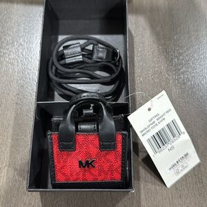 Michael Kors Airpods Pro case